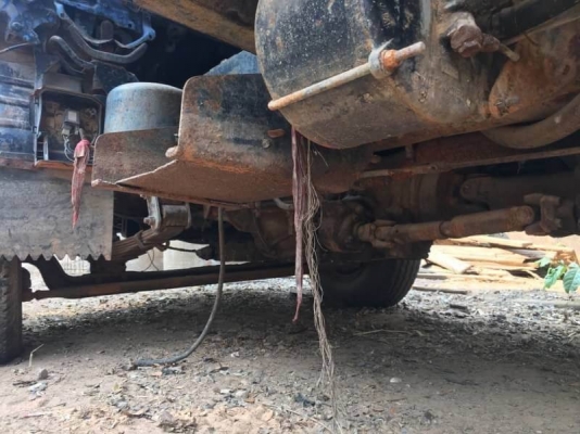 ขาย 215,000 บาท ISUZU NPR59L ดั้ม 5 คิว เครื่อง 4BD1-115 แรง หัวยาวยางพอใช้ เฟืองท้าย 6 น้อต Npr พวง