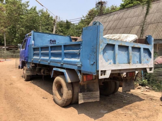 ขาย 215,000 บาท ISUZU NPR59L ดั้ม 5 คิว เครื่อง 4BD1-115 แรง หัวยาวยางพอใช้ เฟืองท้าย 6 น้อต Npr พวง