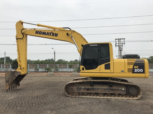 ขาย KOMATSU PC200-8MO รุ่นกล้องหลัง สภาพสวยๆ พร้อมใช้งาน 5000 ชั่วโมง(PM7000ชม) ชมรถที่หน้างานได้ทุกวัน สนใจติดต่อ 081-4283210