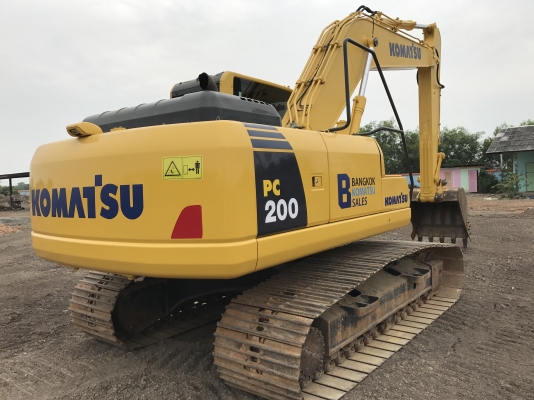 ขาย KOMATSU PC200-8MO รุ่นกล้องหลัง สภาพสวยๆ พร้อมใช้งาน 5000 ชั่วโมง(PM7000ชม) ชมรถที่หน้างานได้ทุกวัน สนใจติดต่อ 081-4283210