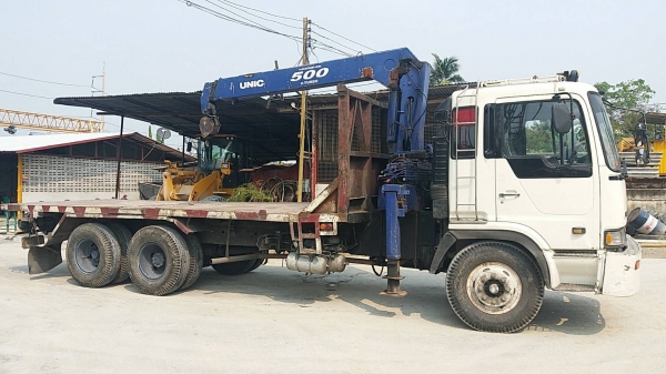 ขายด่วนสิบล้อติดเครน