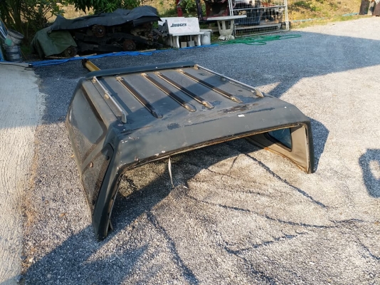 ขายหลังคาถอดจาก BIG M 4 ขอ  ใส่ BIG M cab เล็กได้ครับ