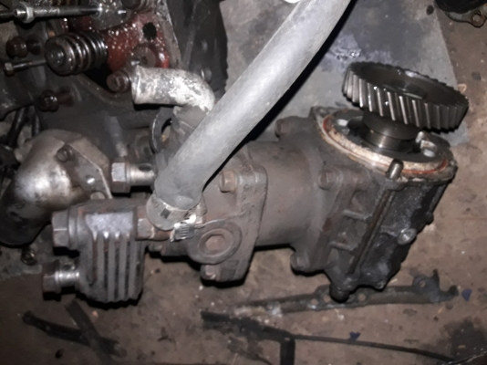 ขายเครื่องHINO EH700 ฝาหน้าปั้มลม