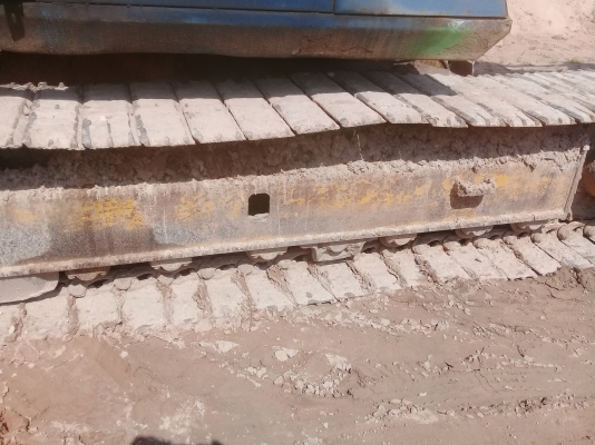 ขายรถแบคโฮ KOMATSU PC120-3 สภาพพร้อมไช้