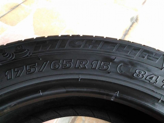 ยาง \% คัดสภาพ Michelin Energy Xm1 175 65 15 ผลิตปี 2017 ยางสวย มีรับประกันให้ทุกเส้น ขายถูก 4 เส้น 