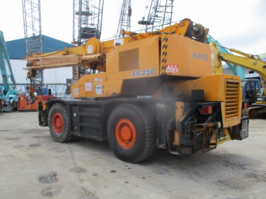 ขายรถเครน Kato KR25H-V สนใจโทร 061-4194021 ภู พรภวิษย์ ขายรถเครน Kato KR25H-V สนใจโทร 061-4194021 ภู พรภวิษย์