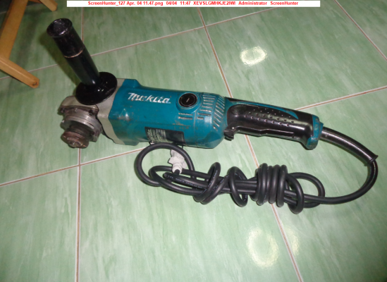 ขายเครื่องเจียร MAKITA รุ่น GA 7050 ขนาด 7&quot;