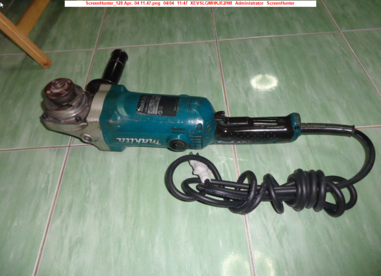 ขายเครื่องเจียร MAKITA รุ่น GA 7050 ขนาด 7&quot;