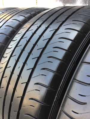 ยาง DUNLOP 215-55-17 ปี 17 ครบชุด 4 เส้น 5000 สภาพสวยๆไม่มีปะไม่บวมไม่กินข้าง ดอกยางเหลือเยอะเอาไปวิ