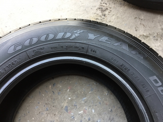 ยาง GOODYEAR 205-70-15 ปี 16 ครบชุด 4 เส้น 5500 สภาพสวยๆไม่มีปะไม่บวมไม่กินข้าง ดอกยางเหลือเยอะเอาไป ยาง GOODYEAR 205-70-15 ปี 16 ครบชุด 4 เส้น 5500 สภาพสวยๆไม่มีปะไม่บวมไม่กินข้าง ดอกยางเหลือเยอะเอาไป