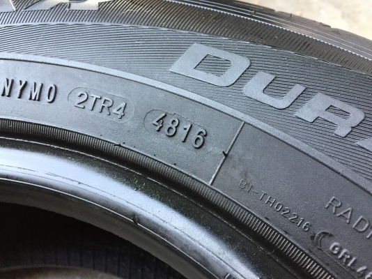 ยาง GOODYEAR 205-70-15 ปี 16 ครบชุด 4 เส้น 5500 สภาพสวยๆไม่มีปะไม่บวมไม่กินข้าง ดอกยางเหลือเยอะเอาไป ยาง GOODYEAR 205-70-15 ปี 16 ครบชุด 4 เส้น 5500 สภาพสวยๆไม่มีปะไม่บวมไม่กินข้าง ดอกยางเหลือเยอะเอาไป