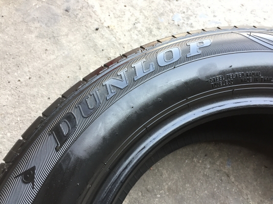 ยาง DUNLOP 195-65-15 ปี 16 ครบชุด 4 เส้น 3000 สภาพสวยๆไม่บวมไม่กินข้าง ดอกยางเหลือเยอะเอาไปวิ่งกันใด้อีกยาวค่ะ ยาง DUNLOP 195-65-15 ปี 16 ครบชุด 4 เส้น 3000 สภาพสวยๆไม่บวมไม่กินข้าง ดอกยางเหลือเยอะเอาไปวิ่งกันใด้อีกยาวค่ะ