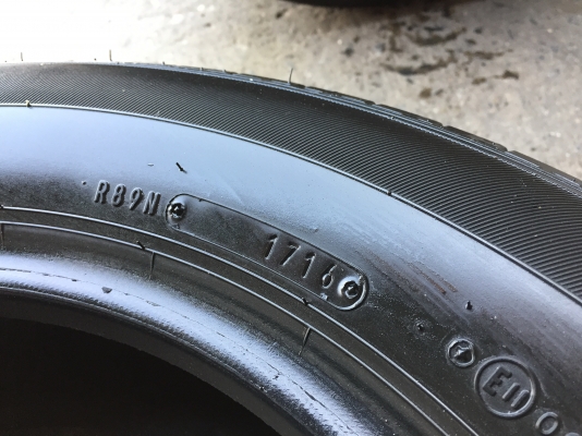 ยาง DUNLOP 195-65-15 ปี 16 ครบชุด 4 เส้น 3000 สภาพสวยๆไม่บวมไม่กินข้าง ดอกยางเหลือเยอะเอาไปวิ่งกันใด้อีกยาวค่ะ ยาง DUNLOP 195-65-15 ปี 16 ครบชุด 4 เส้น 3000 สภาพสวยๆไม่บวมไม่กินข้าง ดอกยางเหลือเยอะเอาไปวิ่งกันใด้อีกยาวค่ะ