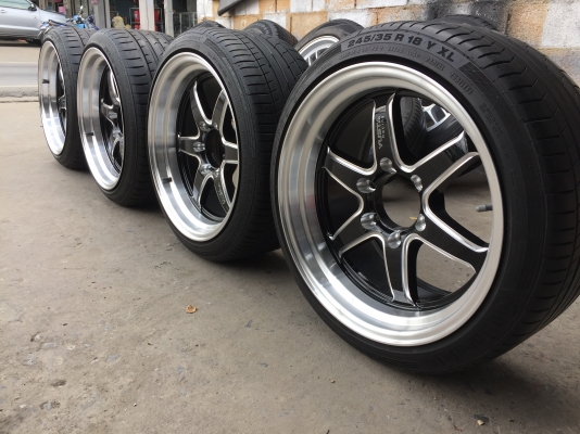 WELD ขอบ18 พร้อม ยางเปอร์เซ็นต์ Continental 245-35-18 255 35 18 ขนาด 6 รู หน้า 9.5-10.5 แม็กใหม่แกะกล่อง ครบชุด 15500 WELD ขอบ18 พร้อม ยางเปอร์เซ็นต์ Continental 245-35-18 255 35 18 ขนาด 6 รู หน้า 9.5-10.5 แม็กใหม่แกะกล่อง ครบชุด 15500