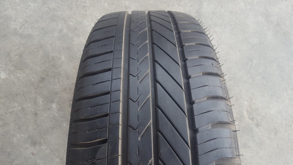 ขายยาง195/65/15 ปี 3716 GOODYEAR 2 เส้น ขายยาง195/65/15 ปี 3716 GOODYEAR 2 เส้น