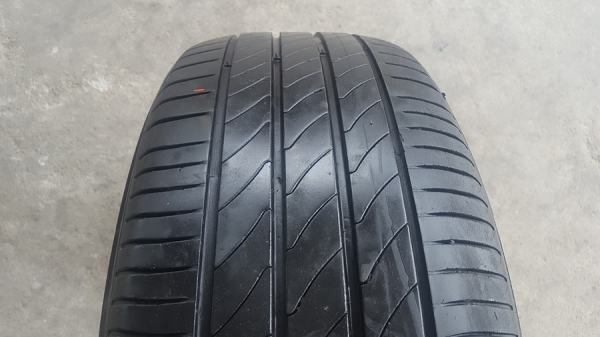 ขายยาง215/60/16 ปี 1116 MICHERLIN 3ST 4 เส้น ขายยาง215/60/16 ปี 1116 MICHERLIN 3ST 4 เส้น