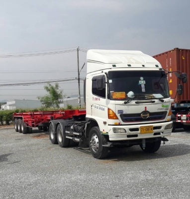 ขายรถเทรลเลอร์หัวลาก Hino 320 พร้อมขายดาวน์หางก้างปลา 3เพลา สนใจติดต่อ 0868170894 เจ้าของขายเอง