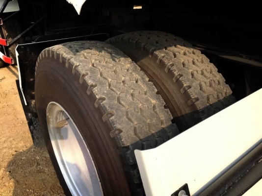 Hino mega 344 แรง ปี 53 แม่ลูกดัมพ์สามมิตร ลูก 3 เพลา รถหัวเดิมบาง เครื่องเกียร์ดี  คัสซีสวยๆ พร้อมใช้งานค่ะ