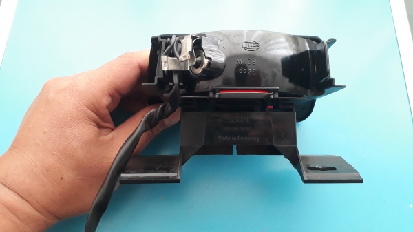 ไฟเบรคหลังดวงที่สาม VOLVO 940 แท้