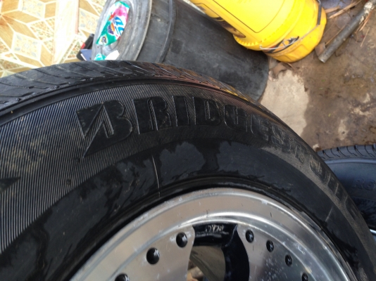 ขายแม็คขอบ15แม็คใหม่ยางสภาพดีขายแบบถูกๆชุดสุดท้ายของถูและดีมีในโลกเฉพาะยางก็คุ้มแล้ว