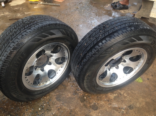 ขายแม็คขอบ15แม็คใหม่ยางสภาพดีขายแบบถูกๆชุดสุดท้ายของถูและดีมีในโลกเฉพาะยางก็คุ้มแล้ว