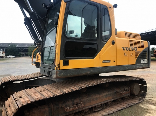 VOLVO EC210 ใช้งาน5000ช.ม ยังเหลือประกันอีก3000ช.ม เล่มทะเบียน