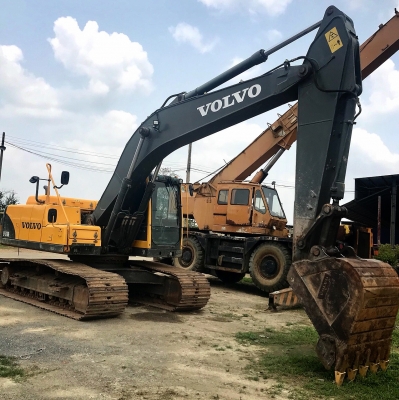 VOLVO EC210 ใช้งาน5000ช.ม ยังเหลือประกันอีก3000ช.ม เล่มทะเบียน VOLVO EC210 ใช้งาน5000ช.ม ยังเหลือประกันอีก3000ช.ม เล่มทะเบียน