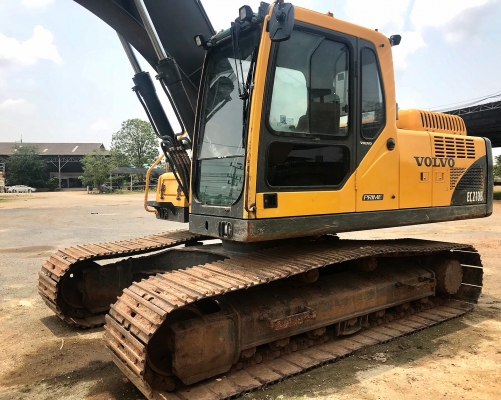 VOLVO EC210 ใช้งาน5000ช.ม ยังเหลือประกันอีก3000ช.ม เล่มทะเบียน VOLVO EC210 ใช้งาน5000ช.ม ยังเหลือประกันอีก3000ช.ม เล่มทะเบียน