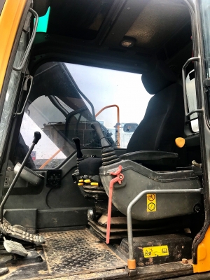VOLVO EC210 ใช้งาน5000ช.ม ยังเหลือประกันอีก3000ช.ม เล่มทะเบียน