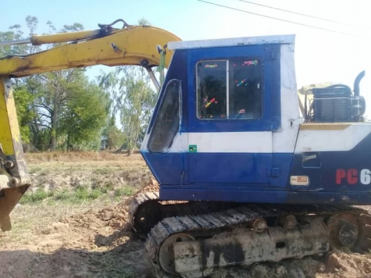 KOMATSU PC 60-2