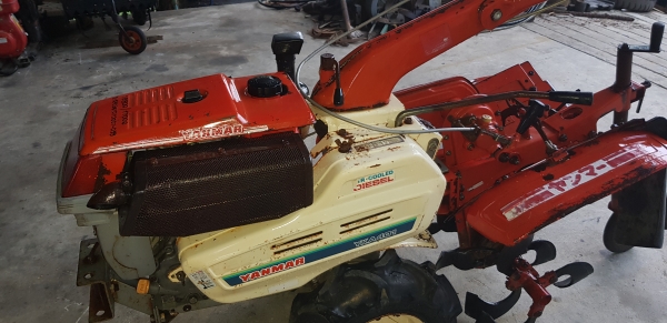 ดีเซล รถพรวนดินสาดดินยกร่อง สอบถามได้ต่อรองได้ ดีเซล รถพรวนดินสาดดินยกร่อง สอบถามได้ต่อรองได้