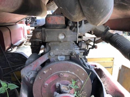 ขาย 195,000 บาท รถเกี่ยวอุ้ม 2.5 ตัน เครื่อง 6BG1-175 แรง สภาพพร้อมใช้  รถอยู่  มหาสารคาม โทร 0610710295