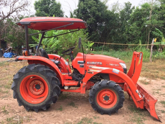 ขายรถไถL3608สภาพเดิมๆสวยๆรถไร่แท้ๆสภาพเก่าเก็บชั่วโมงน้อยๆอุปกร ดันหน้า+ผานหลัง