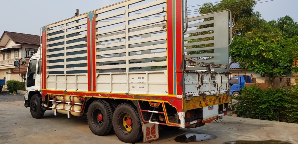 ขายรถ10ล้อ อีซูซุเดก้า สภาพดี