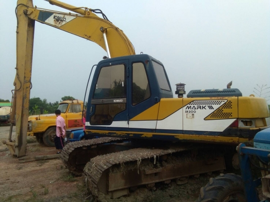 Kobelco SK200 Mark_3 บูมพิเศษ + โป๊ะเพิ่งต่อใหม่อุปกรณ์ครบ(สิบปากว่าไม่เท่าตาเห็น ทดลองแล้วคุยราคากันครับ)