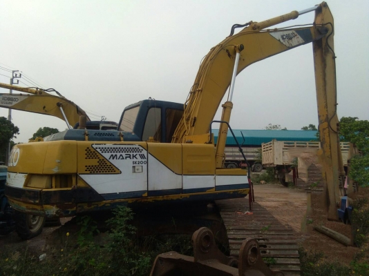 Kobelco SK200 Mark_3 บูมพิเศษ + โป๊ะเพิ่งต่อใหม่อุปกรณ์ครบ(สิบปากว่าไม่เท่าตาเห็น ทดลองแล้วคุยราคากันครับ)