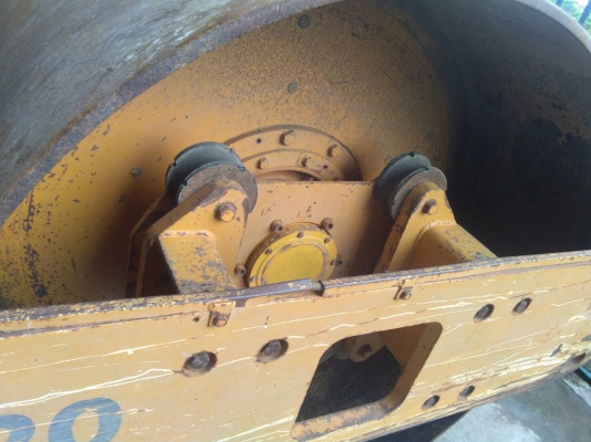 รถบดสั่นสะเทือนสิบตัน เครื่องด้อยระบบระบายอากาศ