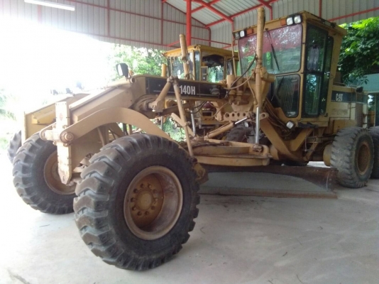 Caterpillar 140H เดิมๆ สวยพร้อมใช้