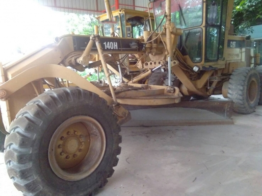 Caterpillar 140H เดิมๆ สวยพร้อมใช้
