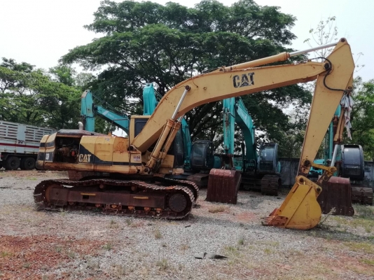 ขายรถแบคโโฮ CAT 320V1 สภาพพร้อมไช้เอกสารทะเบียน