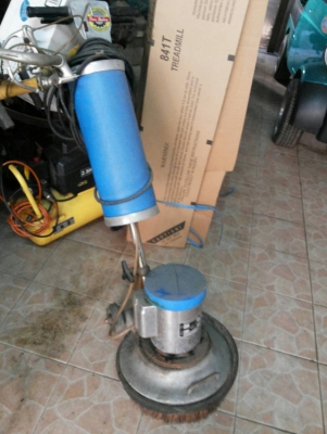 เครื่องขัดพื้น champion