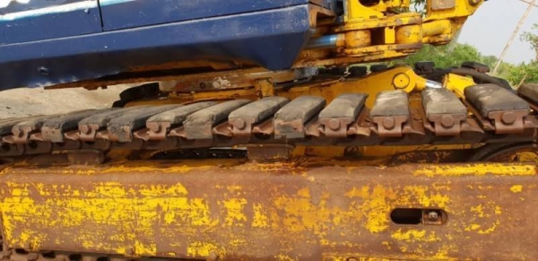 ขายด่วนรถแบคโฮKOMATSUโคมัสซูรุ่นยอดนิยมสวยๆPC30-5เครื่องโคมัสซู3D84เครื่องดีปั่มแรงสีเดิมยังไม่เก็บสีรถนอกเพิ่งนำเข้ามาใหม่ยังไม่เคยใช้งานในเมืองไทยเลย