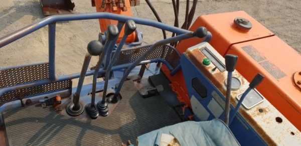 ขายด่วนรถแบคโฮKUBOTAคูโบต้าKH27เทียบเท่าPC30เครื่องคูโบต้า3สูบปั่มแรงรถนอกเพิ่งนำเข้ามาใหม่ยังไม่เคยใช้งานในเมืองไทยเลย