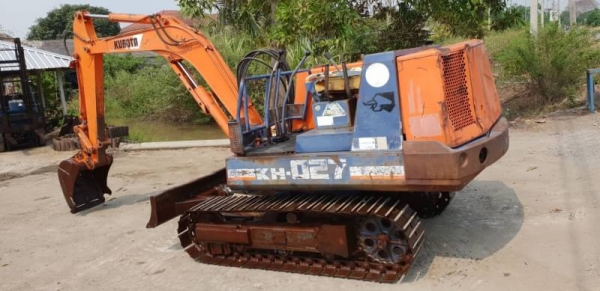 ขายด่วนรถแบคโฮKUBOTAคูโบต้าKH27เทียบเท่าPC30เครื่องคูโบต้า3สูบปั่มแรงรถนอกเพิ่งนำเข้ามาใหม่ยังไม่เคยใช้งานในเมืองไทยเลย