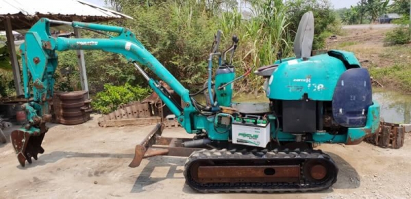 ขายด่วน145,000รถแบคโฮKOMATSUโคมัสซูรุ่นยอดนิยมสวยๆPC15-8เครื่องโคมัสซู3D78เครื่องดีปั่มแรงรถนอกเพิ่งนำเข้ามาใหม่ยังไม่เคยใช้งานในเมืองไทยเลย