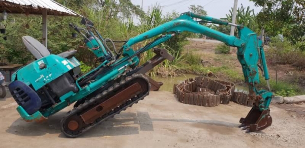 ขายด่วน145,000รถแบคโฮKOMATSUโคมัสซูรุ่นยอดนิยมสวยๆPC15-8เครื่องโคมัสซู3D78เครื่องดีปั่มแรงรถนอกเพิ่งนำเข้ามาใหม่ยังไม่เคยใช้งานในเมืองไทยเลย