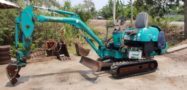 ขายด่วน145,000รถแบคโฮKOMATSUโคมัสซูรุ่นยอดนิยมสวยๆPC15-8เครื่องโคมัสซู3D78เครื่องดีปั่มแรงรถนอกเพิ่งนำเข้ามาใหม่ยังไม่เคยใช้งานในเมืองไทยเลย