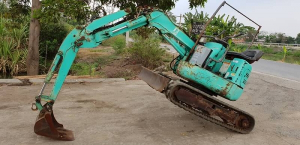 ขายด่วนรถแบคโฮHIACHIฮิตาชิรุ่นยอดนิยมสวยๆEX15เครื่องอีซูซู3KC1คอลโทลน้ำมันสั่นปั้มนิ้วเครื่องดีปั่มแรงรถนอกเพิ่งนำเข้ามาใหม่ยังไม่เคยใช้งานในเมืองไทยเลย