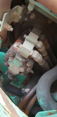 ขายด่วนรถแบคโฮHIACHIฮิตาชิรุ่นยอดนิยมสวยๆEX15เครื่องอีซูซู3KC1คอลโทลน้ำมันสั่นปั้มนิ้วเครื่องดีปั่มแรงรถนอกเพิ่งนำเข้ามาใหม่ยังไม่เคยใช้งานในเมืองไทยเลย