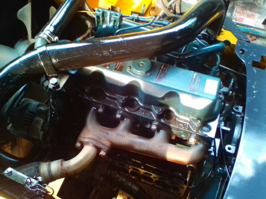 TCM ขนาด3ตัน เสาสูง4เมตร เกียร์ออร์โต้ เครื่องยนต์ดีเซล รถสวยพร้อมใช้งาน